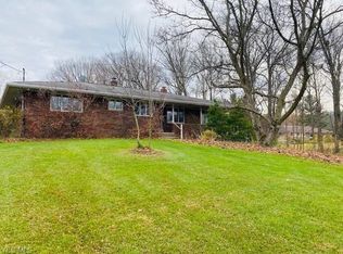 1411 Metzger Rd, Valley City, OH 44280