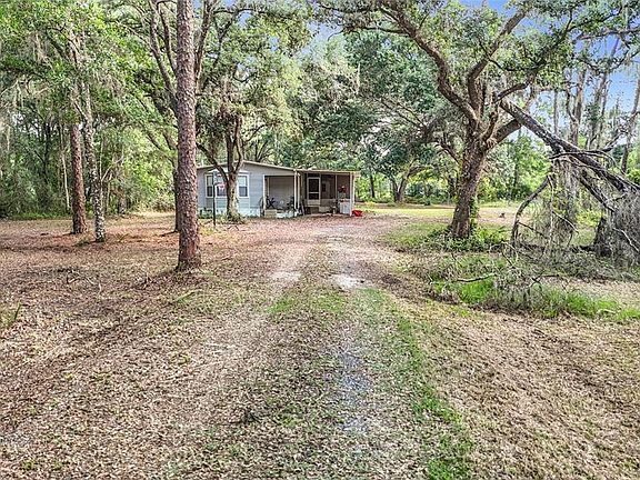 3rd image of 38625 County Line Rd