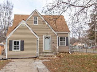 1201 Creston Ave, Des Moines, IA 50315