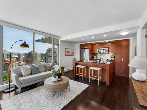 1255 Seymour St #2305, Vancouver, BC V6B 0H1