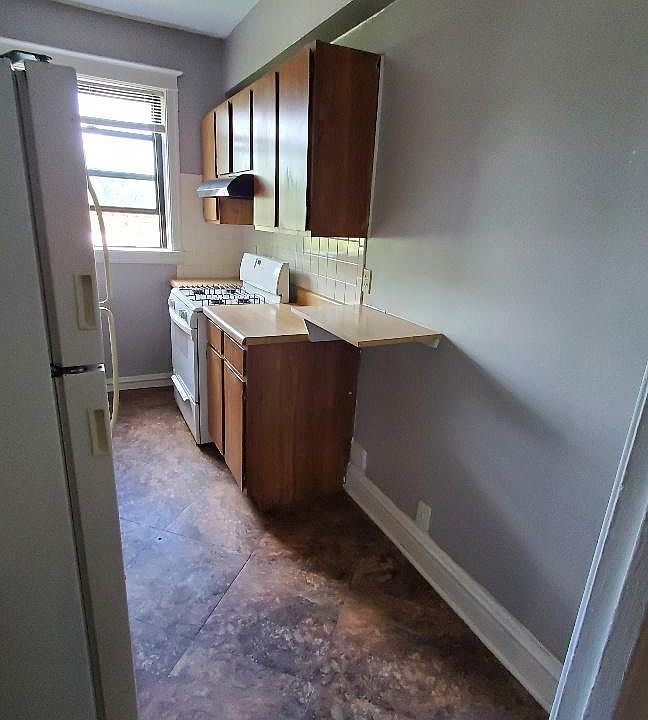 1st image of 4501 Maryland Ave APT 605