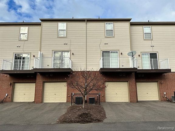2nd image of 44737 Gwinnett Loop #67