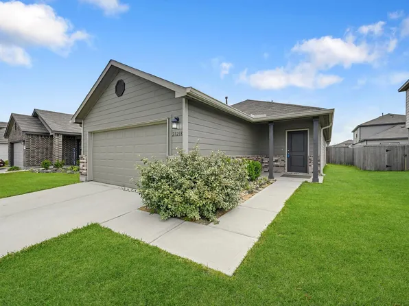 21218 Yew Ln, Houston, TX 77073