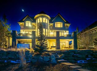 415 S Clearwater Lndg, Rocky View County, AB T3Z 3T8