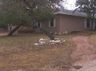 28340 Oak Creek Dr, New Braunfels, TX 78132