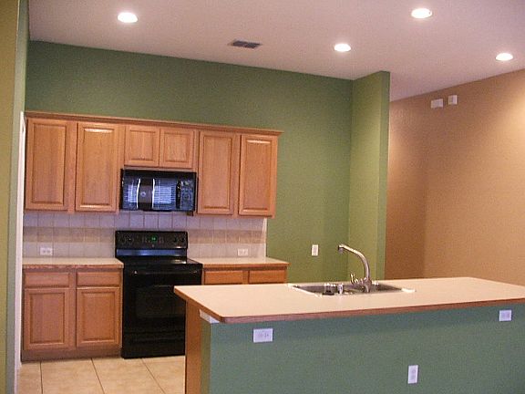 3rd image of 5117 Waterview Ct
