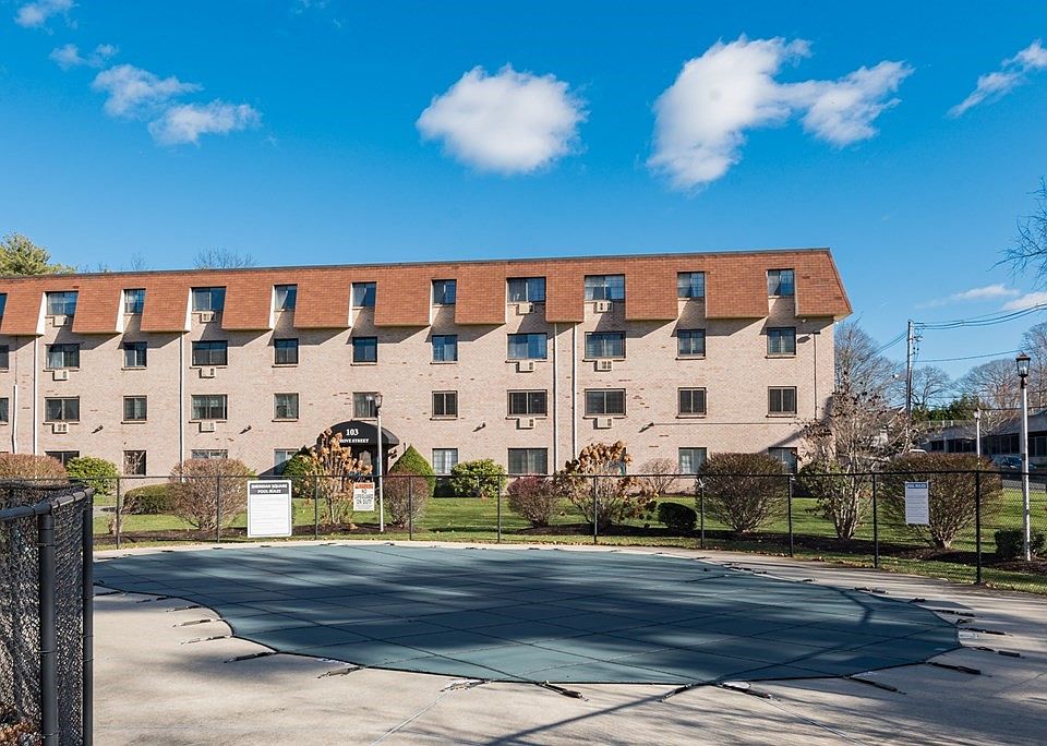 Sheridan Square Apartments Rockland, MA Zillow