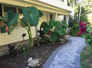 348 Ridge Rd, Orange, CT 06477