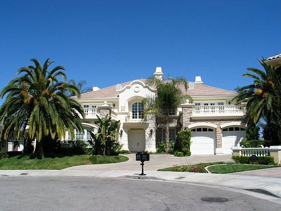 2nd image of 19107 Marlia Ct