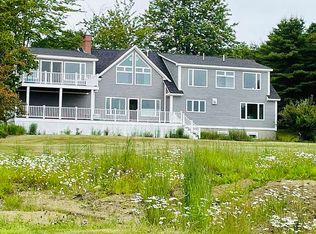 324 W Main St, Searsport, ME 04974