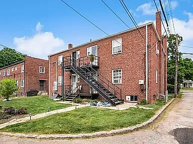 2365 East Livingston Avenue Unit A — Photo 4