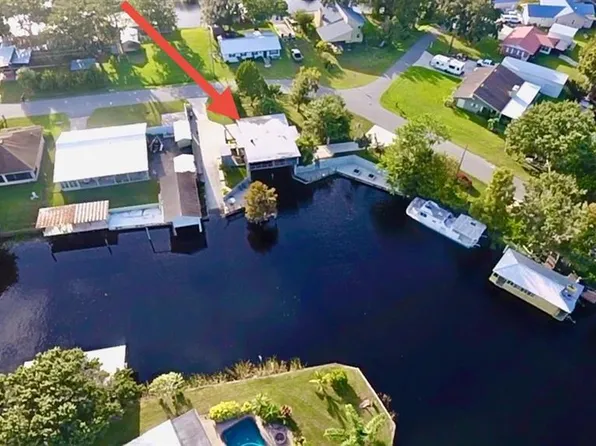 160 Lakeview Dr, Haines City, FL 33844