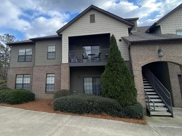 104 Riverhaven Pl, Hoover, AL 35244