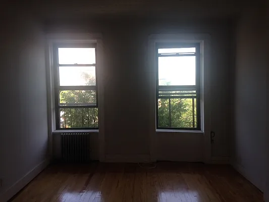Rented by Realty Collective | media 14