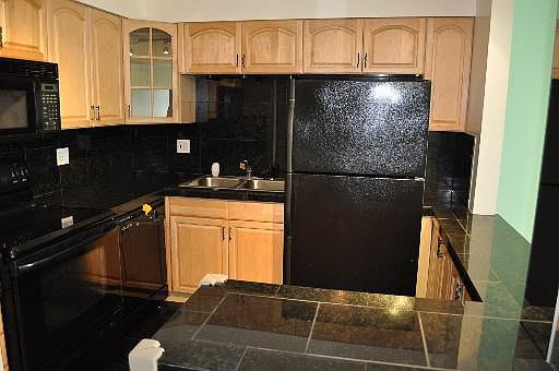 2nd image of 2317 N Neva Ave APT 215