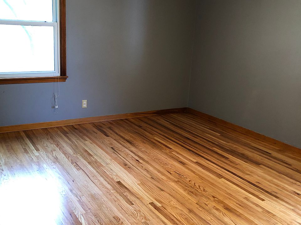 2nd image of 8109 Portland Ave S