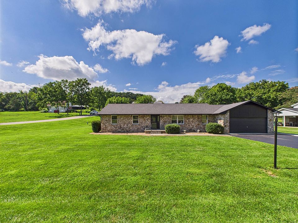 1st image of 19429 Heritage Dr
