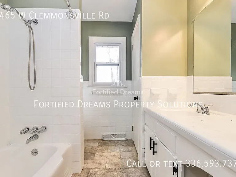 2465 W Clemmonsville Rd — Photo 9