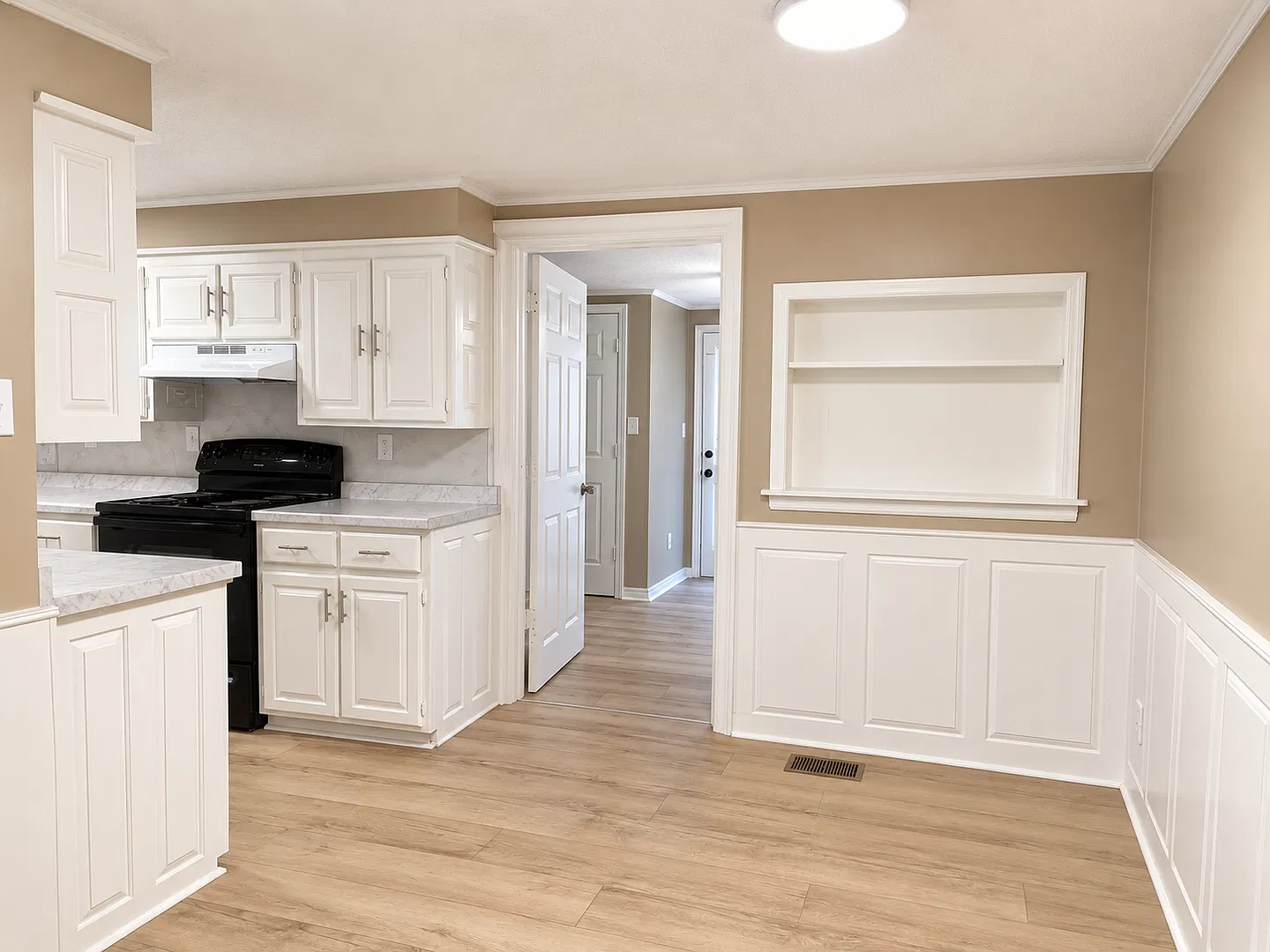 4 bed, 1260 sqft, $1,450 — Photo 3