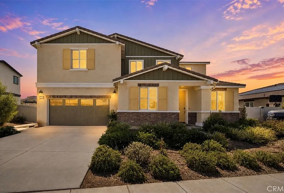 32839 Waylon Ct