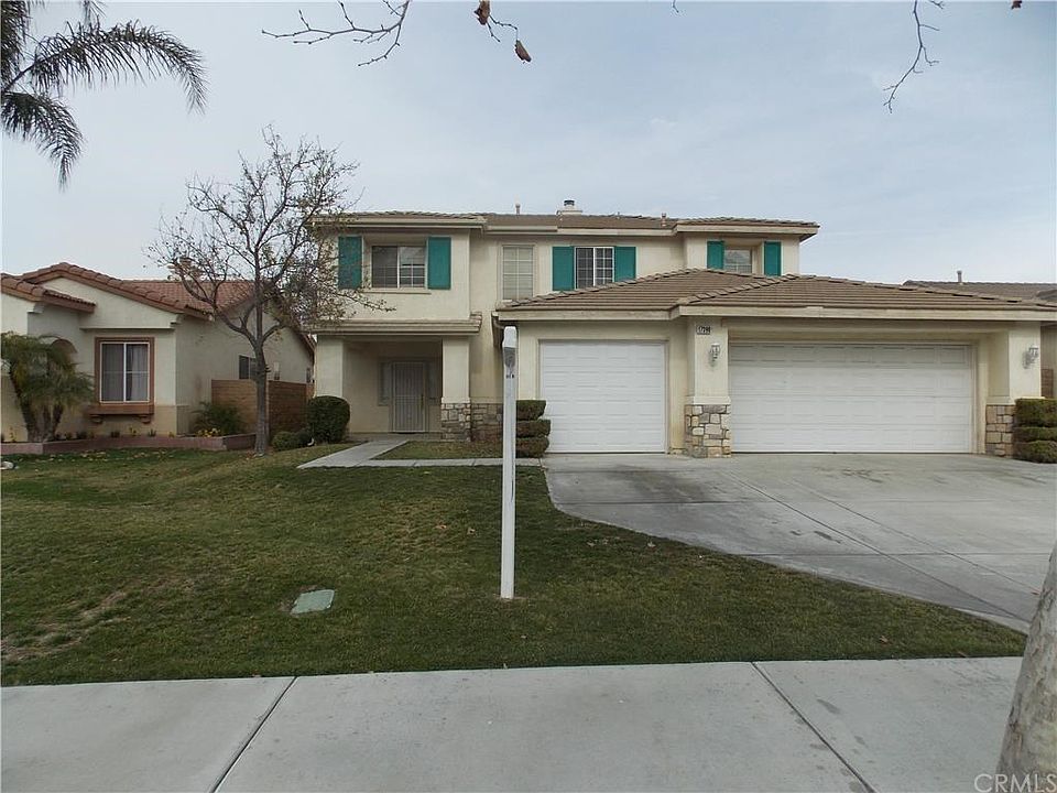 1st image of 17390 Eucalyptus St