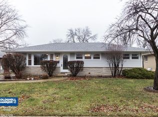 1020 Milne Dr, Lockport, IL 60441