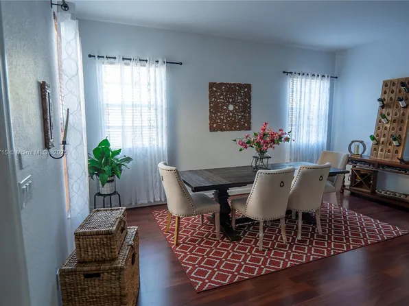 1026 SW 146th Ter #1026, Hollywood, FL 33027