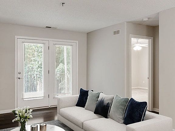 5th image of 1425 Eastcrest Dr #1519-101