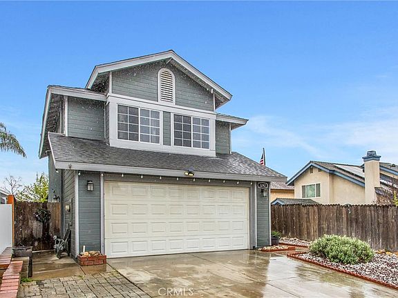 3rd image of 3242 Antler Rd