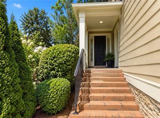 1452 Sylvan Cir NE, Atlanta, GA 30319