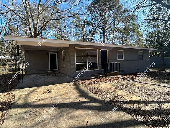 2nd image of 2930 Marydale Dr
