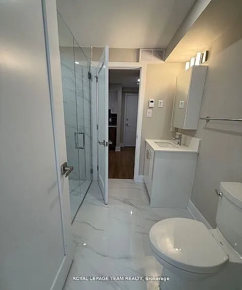 366 Winona Ave #2 — Photo 10