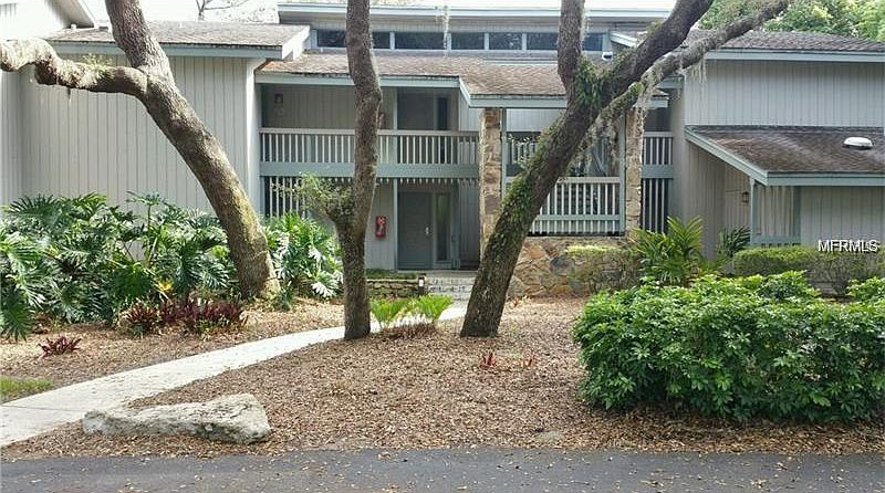 1st image of 817 Pinewood Ct #817