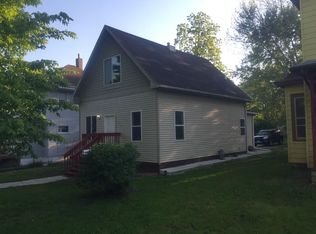 1354 22nd St, Des Moines, IA 50311