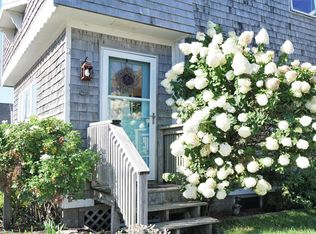 14 North Ave, Saco, ME 04072