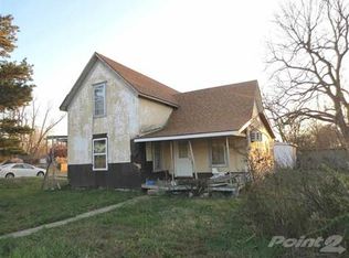 421 W Pierce St, Lebanon, MO 65536
