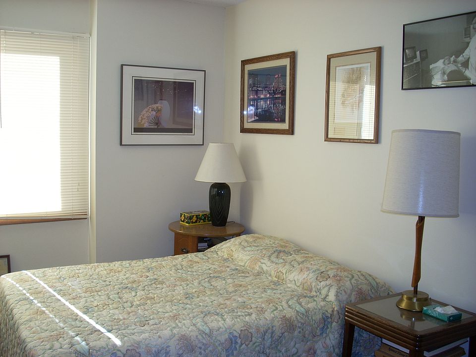 2nd image of 521-19 St. Nw