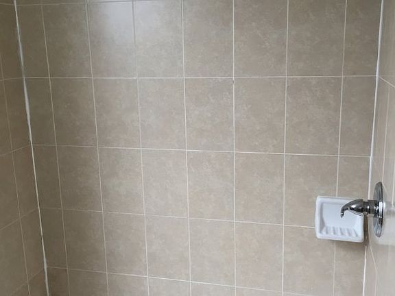 2nd image of 312 E 106th St APT 12