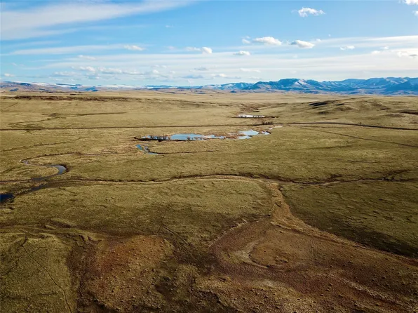 2575 Cascade Hound Creek Rd, Cascade, MT 59421