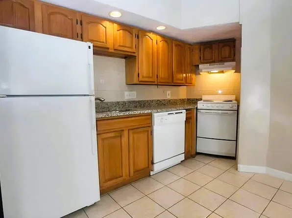 1474 Commonwealth Ave, Brighton, MA