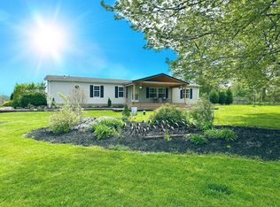 8120 Blackbird Ln, Thornville, OH