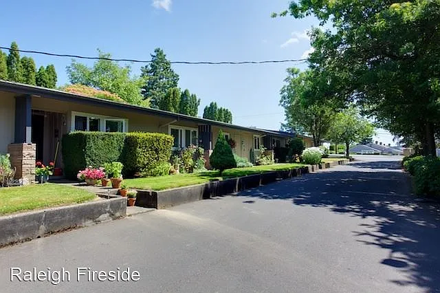5319 SW Scholls Ferry Rd #6287175 photo 1