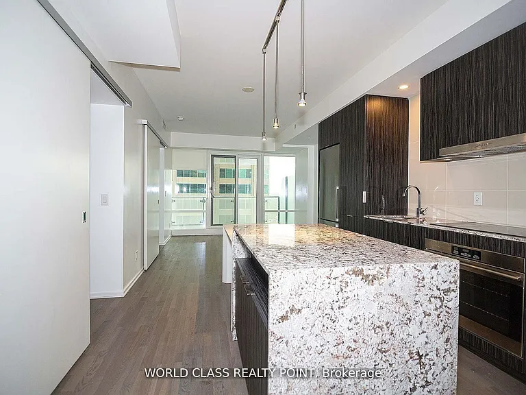 1 Bloor St E #1511 — Photo 2