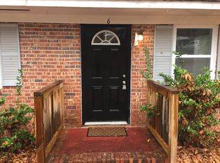 6 Maple Ln, Travelers Rest, SC 29690