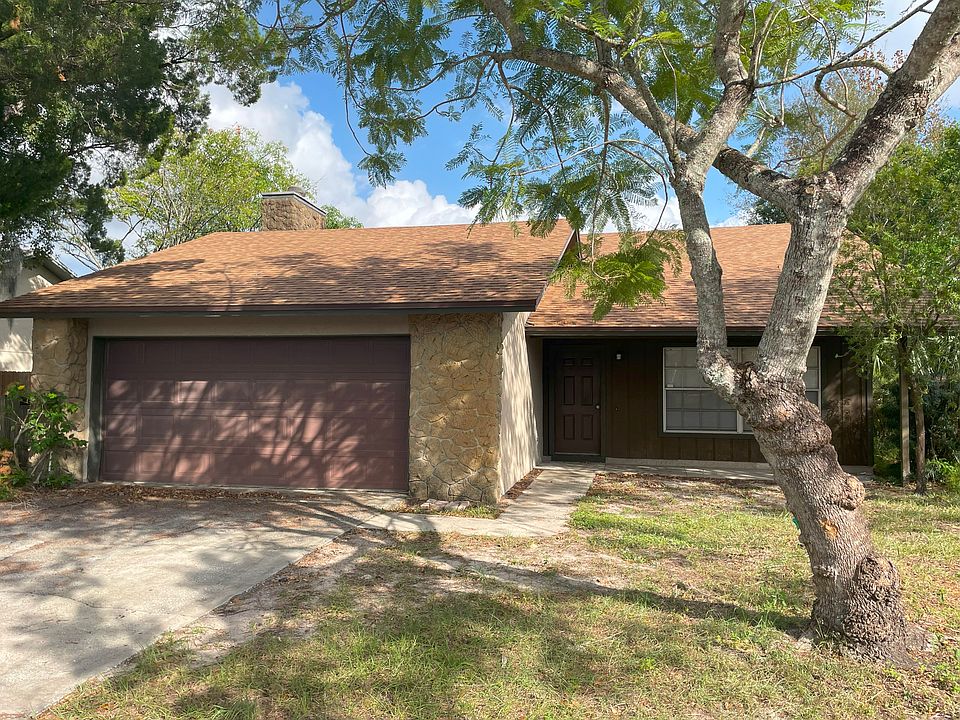 1st image of 983 N Jerico Dr