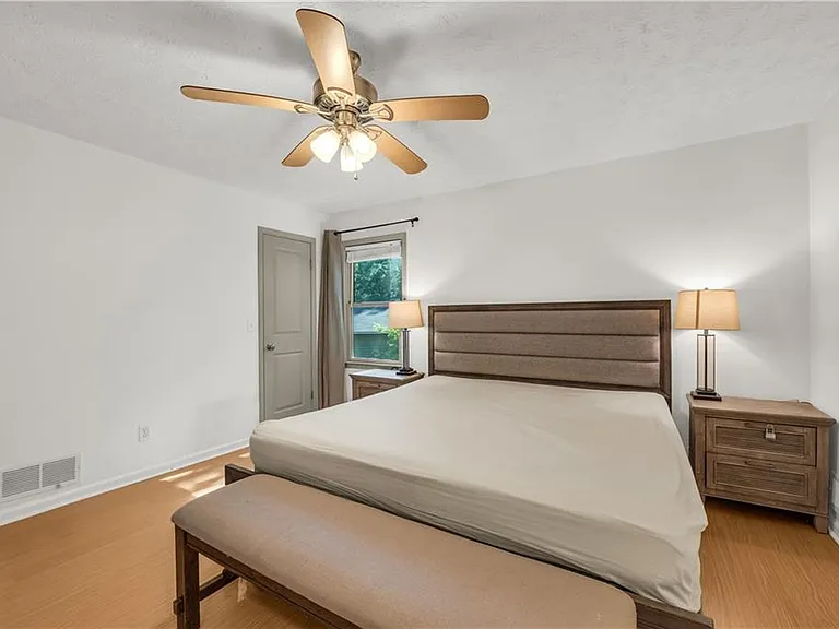 5712 Port Dr — Photo 18