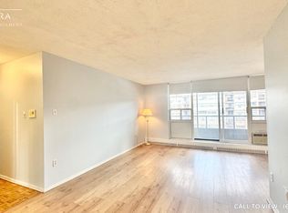 1964 Main St W #1209, Hamilton, ON