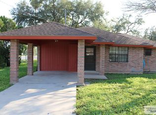 101 Bearfield Ln, La Feria, TX 78559