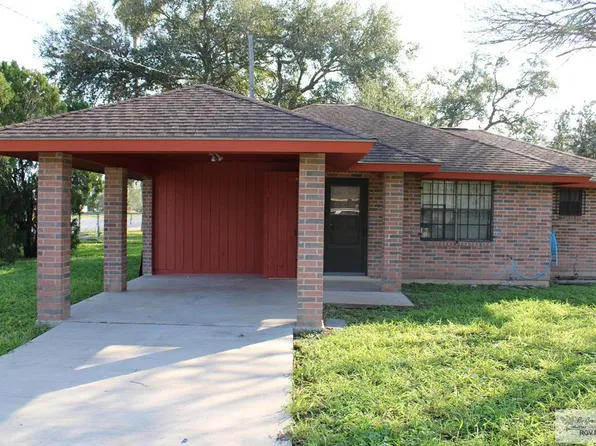 101 Bearfield Ln, La Feria, TX 78559