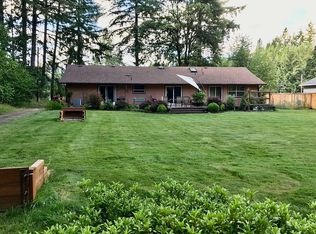 25316 Arnold Ln, Elmira, OR 97437